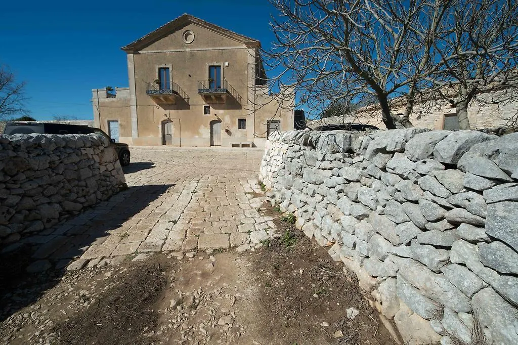 La Magione Villa Puntarazzi  Ragusa